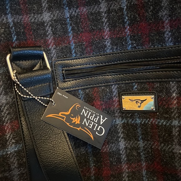 Harris Tweed Esk Overnight Bag - Picture 3 of 5